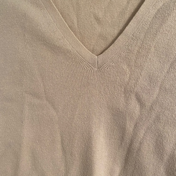 Vintage Express Sweater - Picture 2 of 6